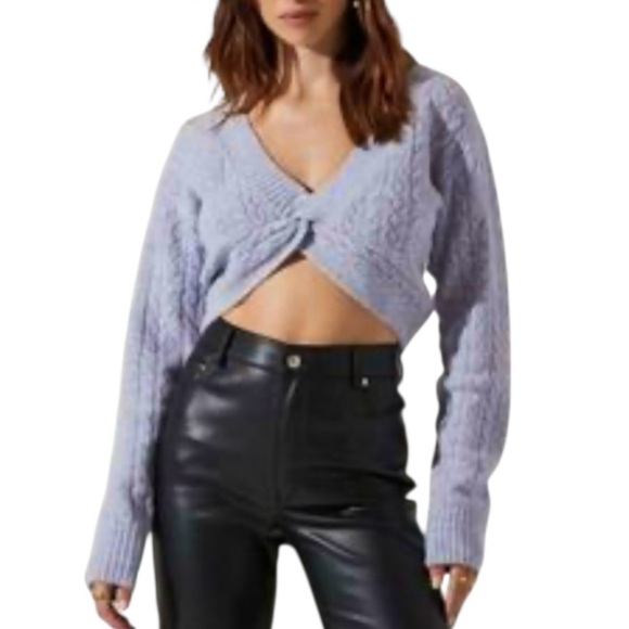 Astr The Label Lilac Twist Front Cropped Fuzzy Sweater - Picture 1 of 11